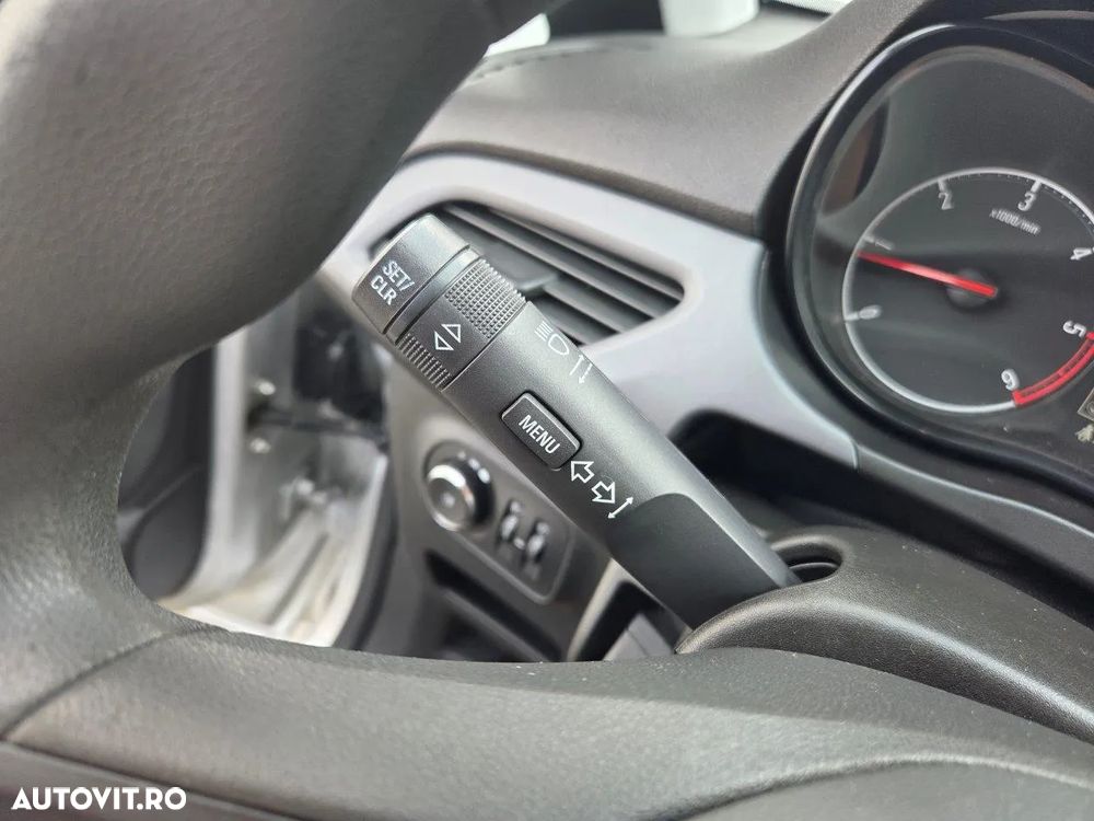 Opel Corsa 1.3 CDTI Enjoy - 22