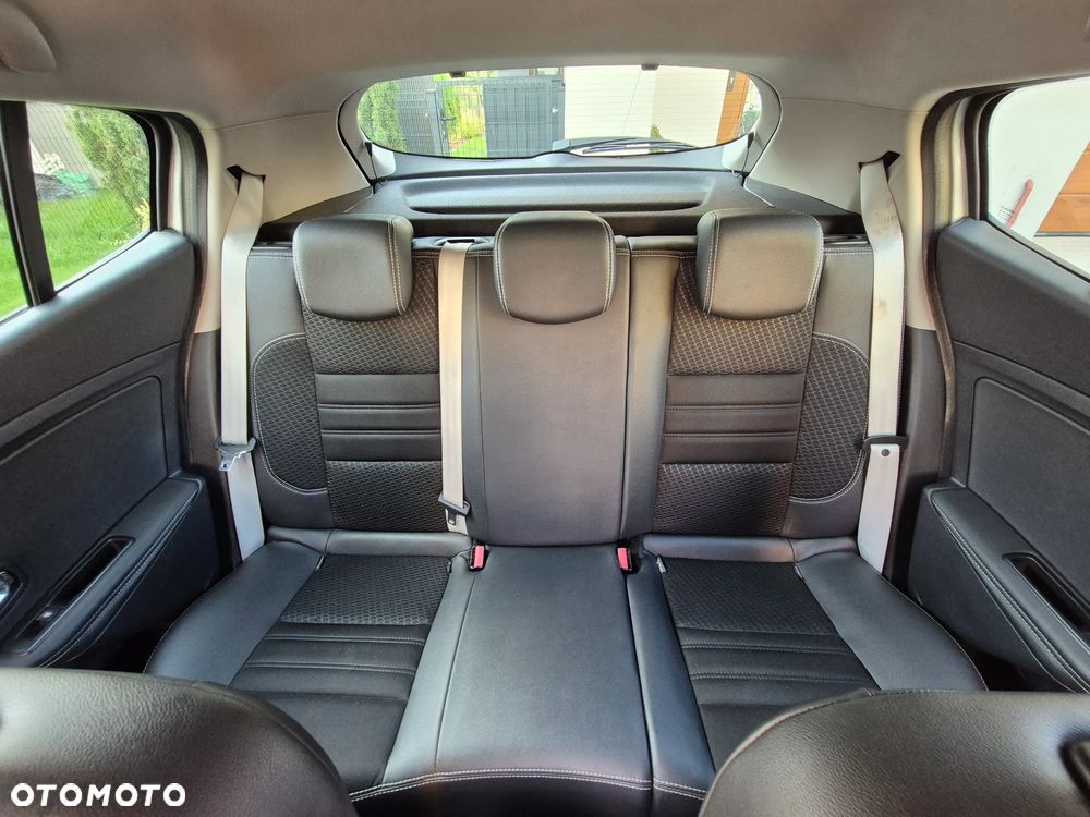 Renault Megane 1.6 dCi Energy Bose Edition - 14