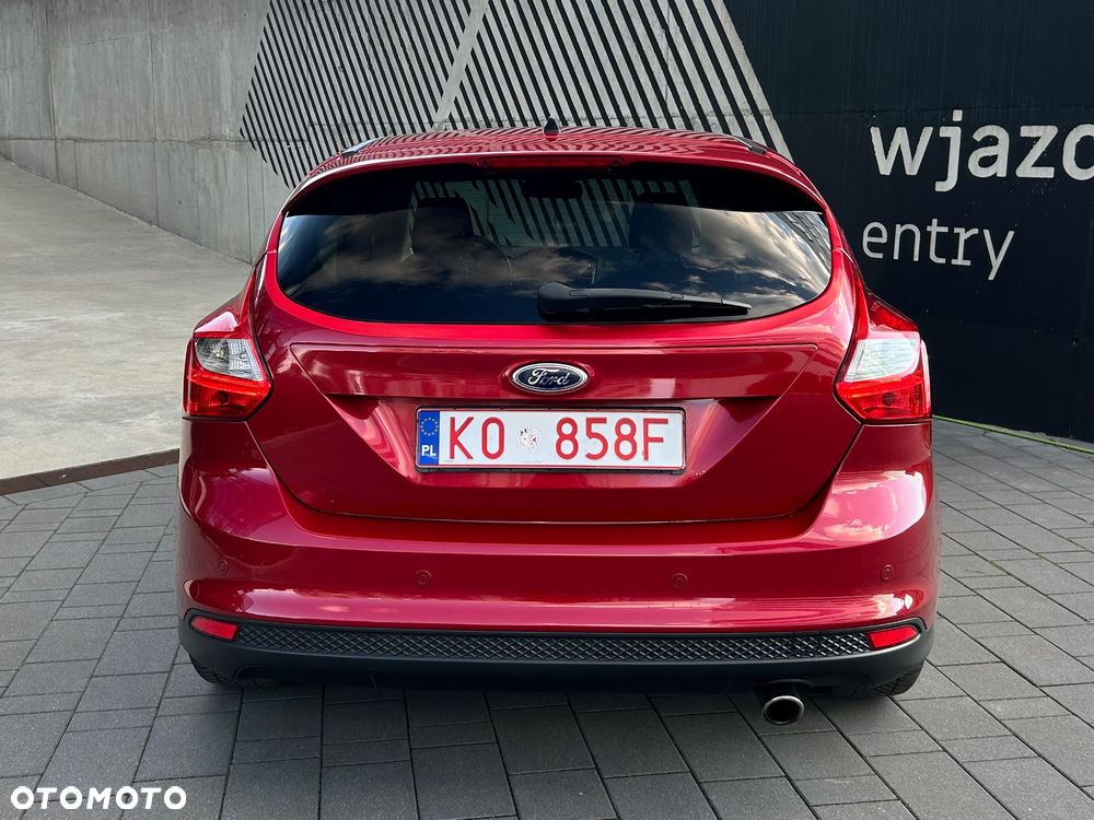 Ford Focus 1.6 EcoBoost Titanium - 4