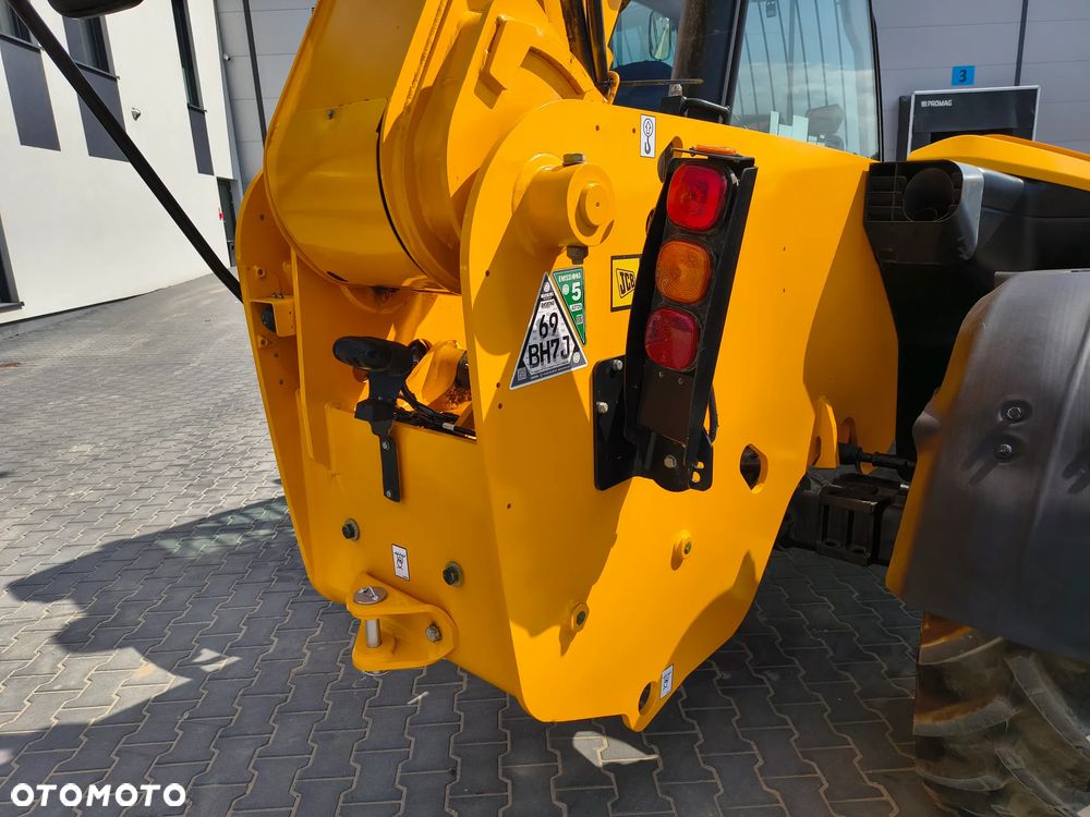 JCB 535-125 HI VIZ - 16