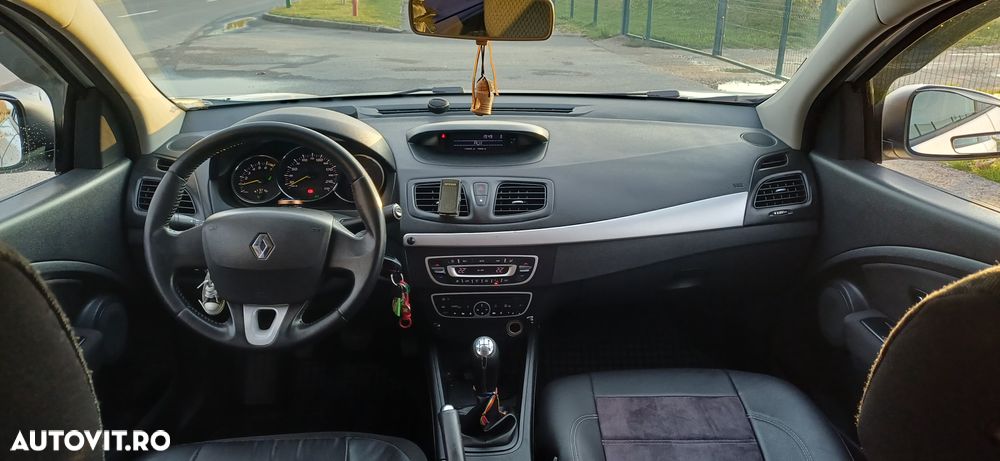 Renault Fluence 1.6 16V Expression - 6