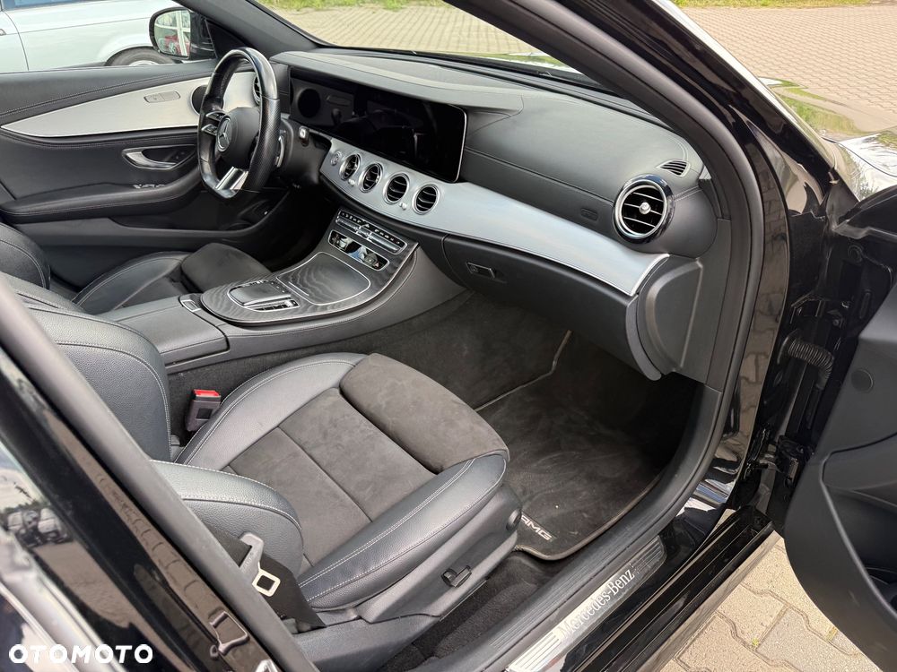 Mercedes-Benz Klasa E 220 d 4-Matic AMG - 30