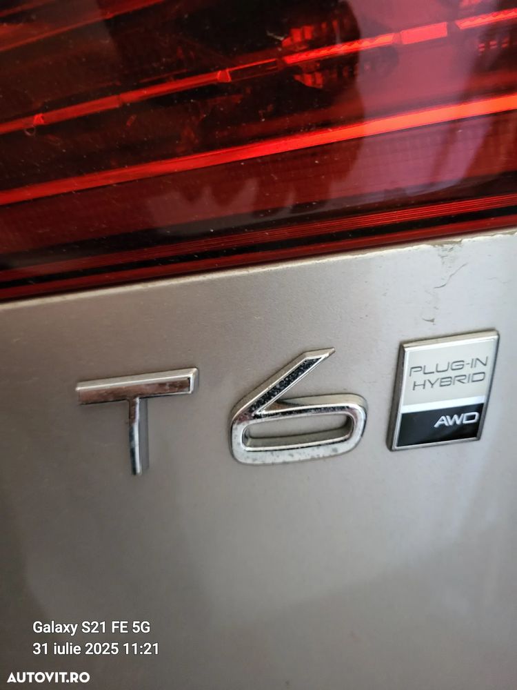 Volvo XC 60 T6 AWD AT PHEV Plus Dark - 4