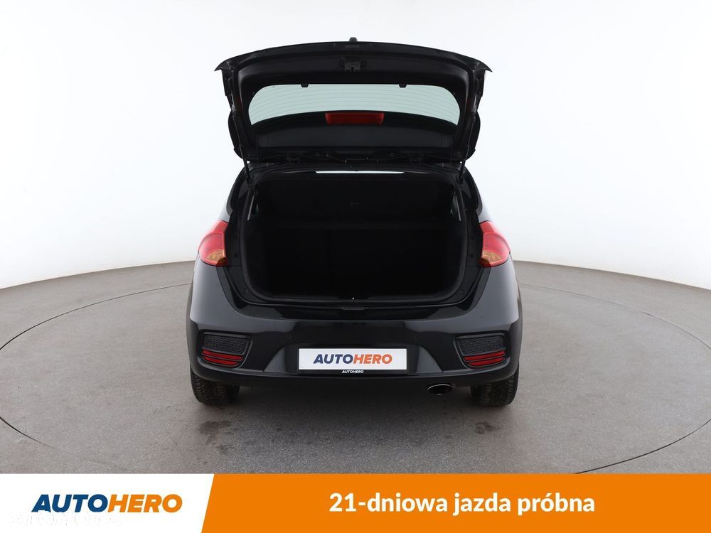 Kia Ceed - 17
