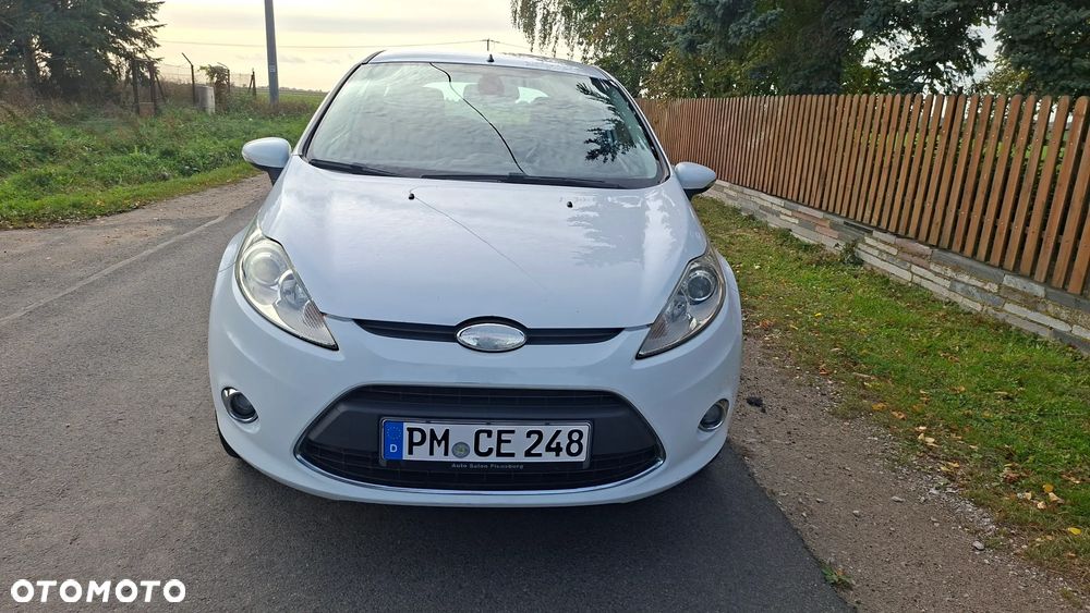 Ford Fiesta - 9