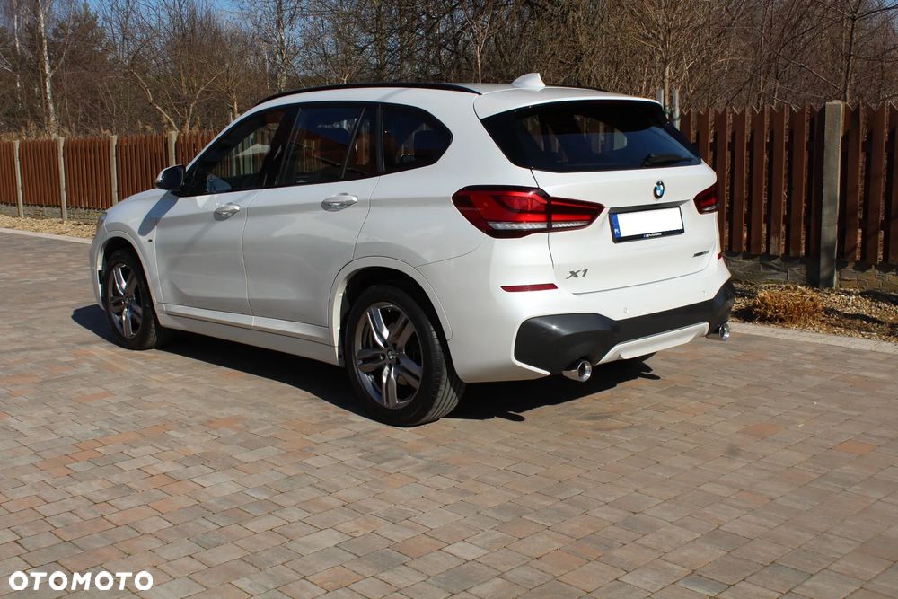 BMW X1 xDrive20i M Sport - 8