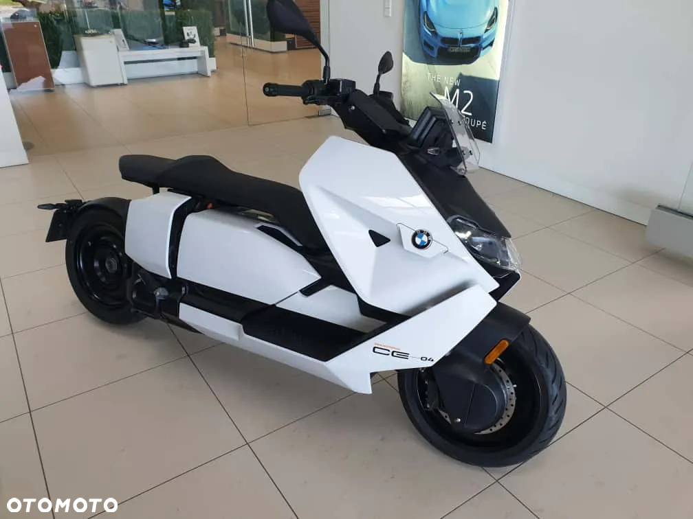 BMW CE 04 - 3