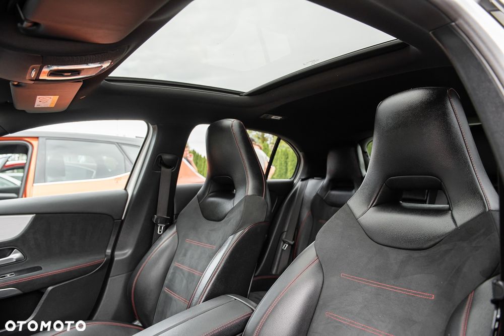 Mercedes-Benz Klasa A 250 7G-DCT AMG Line - 19