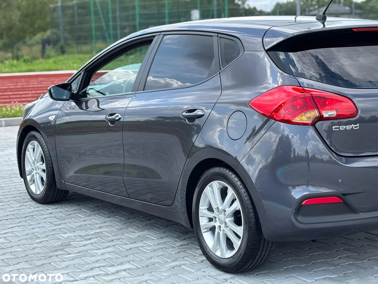 Kia Ceed 1.6 GDI Fifa World Cup Edition - 22