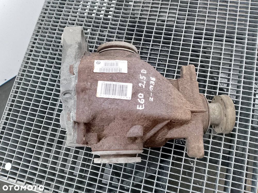 DYFERENCJAŁ TYŁ BMW SERIA 5 E60 7530897 2.5 D 525d - 6