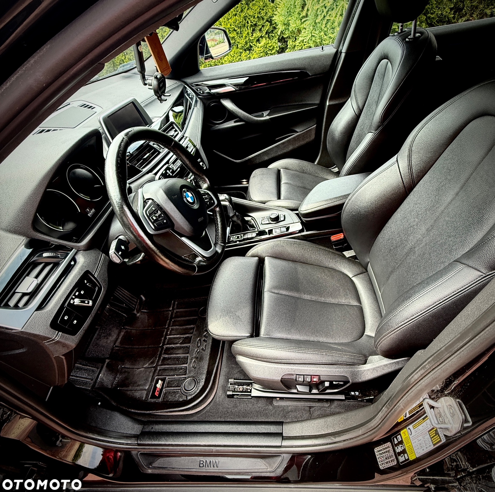 BMW X2 xDrive20i - 12