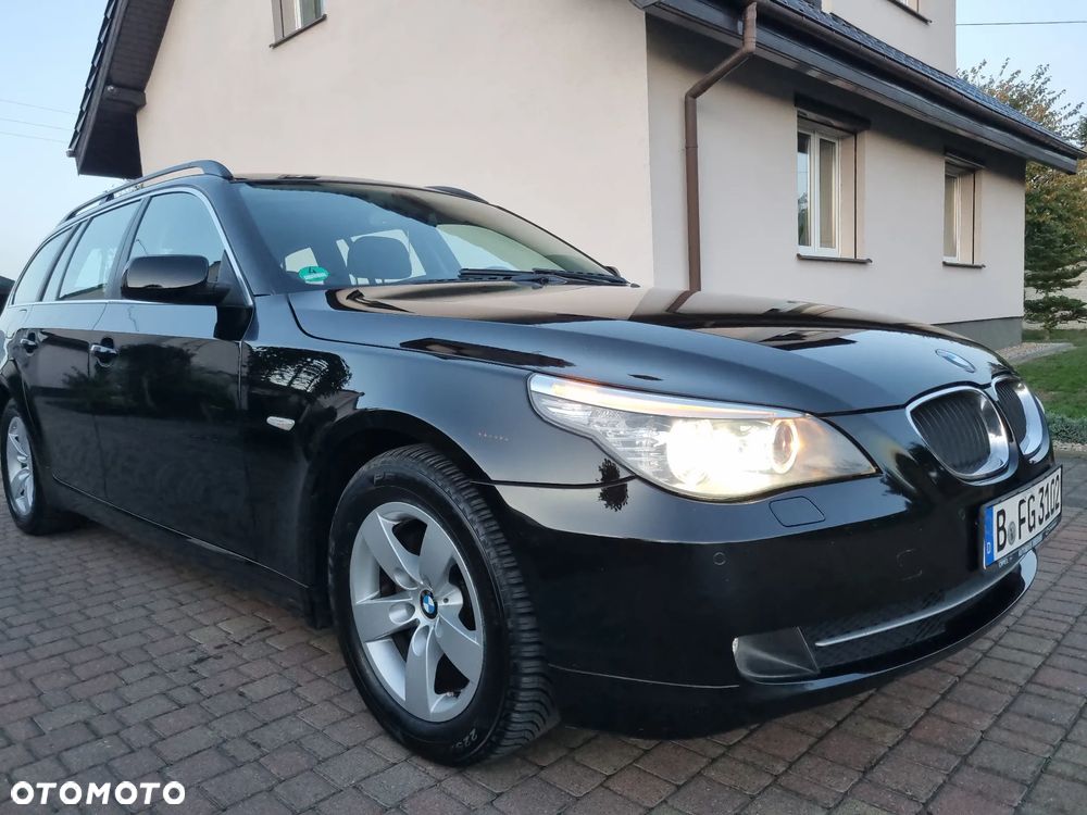 BMW Seria 5 520d Touring Edition Lifestyle - 15