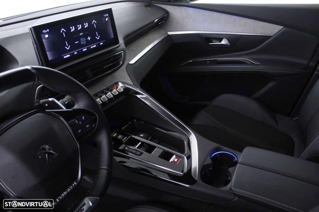 Peugeot 3008 1.5 BlueHDi GT EAT8 - 32
