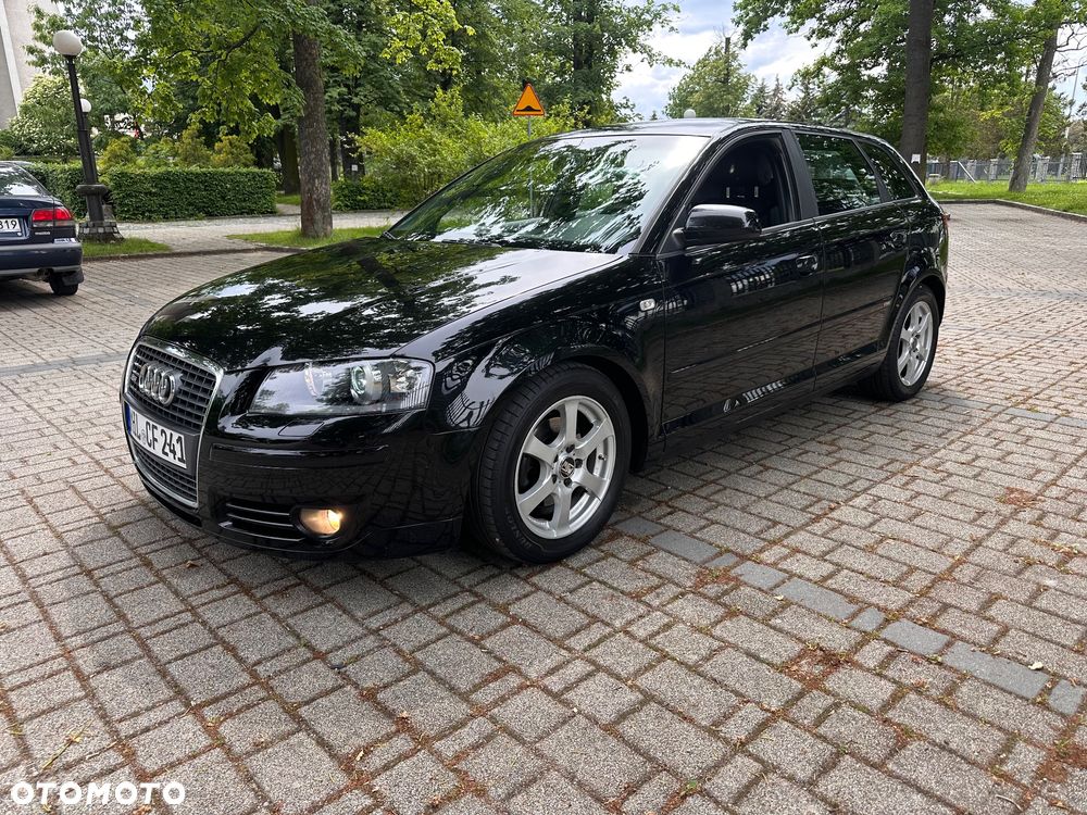 Audi A3 Sportback 1.6 S line Sportpaket (plus) - 1