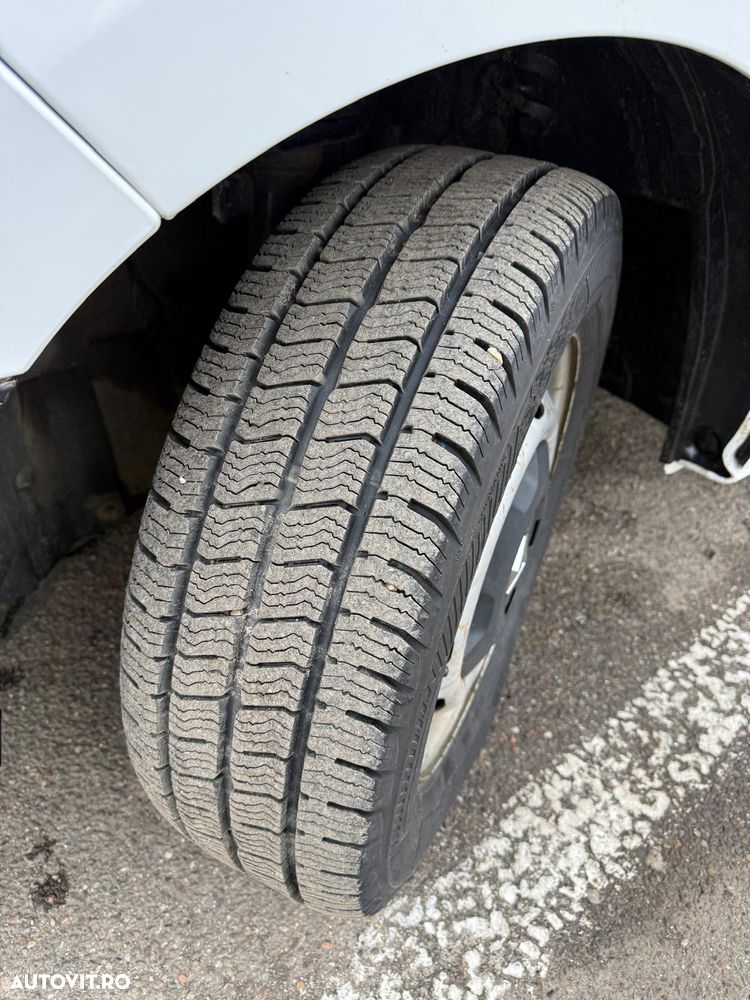 Renault Trafic 2.0 Blue dCi 120 Combi L2H1 8+1 locuri Authentique - 9