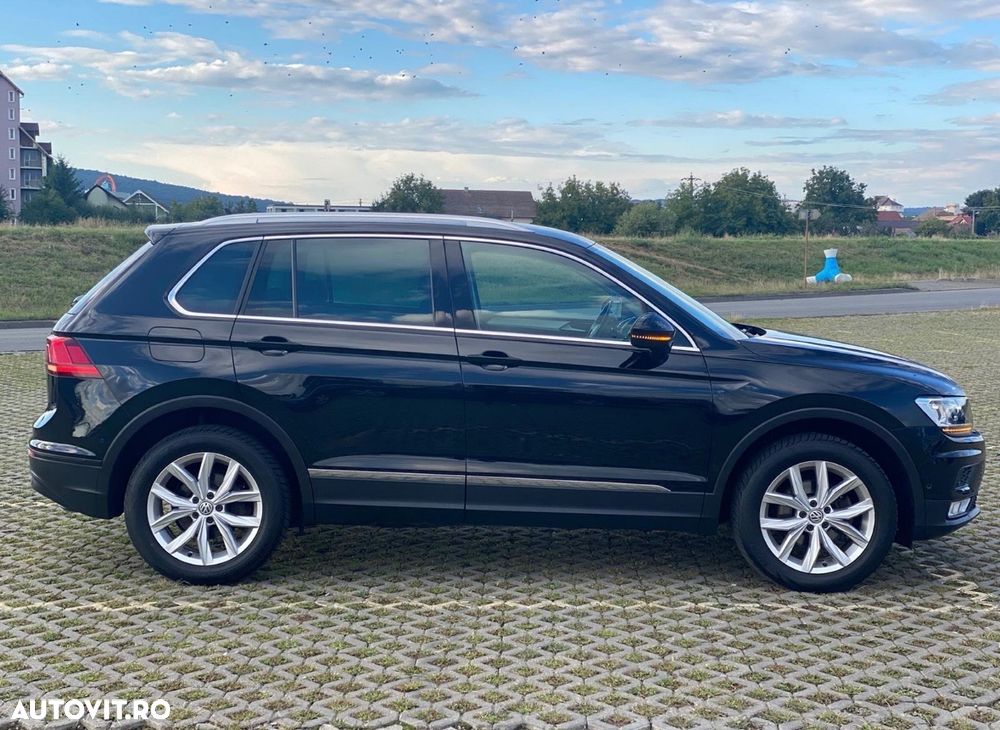 Volkswagen Tiguan 2.0 TDI SCR 4MOTION BlueMotion Technology DSG Exclusive - 2