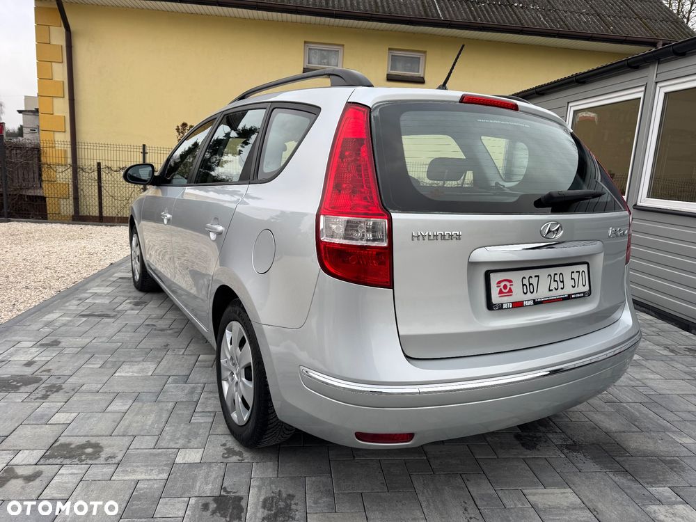 Hyundai i30 1.6 Style - 8