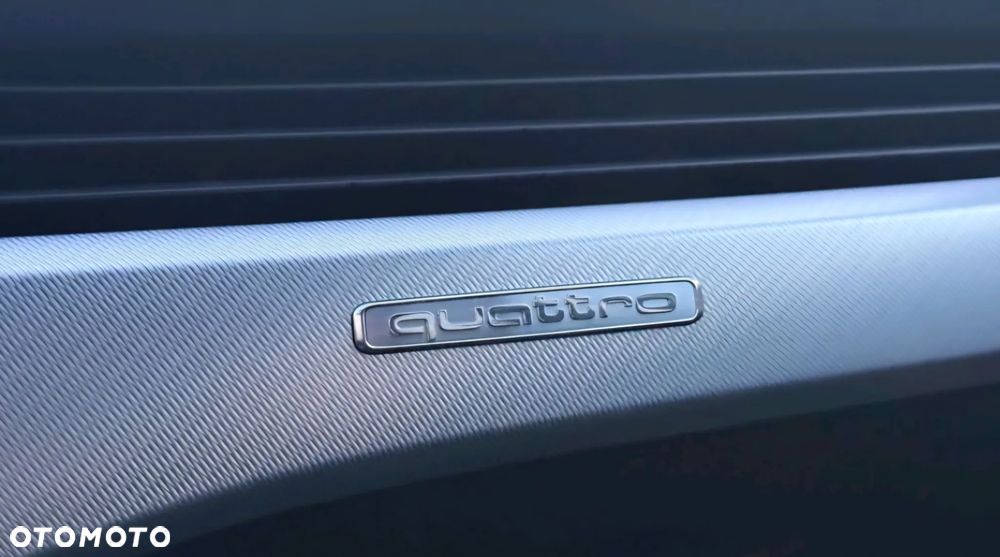 Audi A4 Avant 2.0 TDI Quattro Sport S tronic - 16