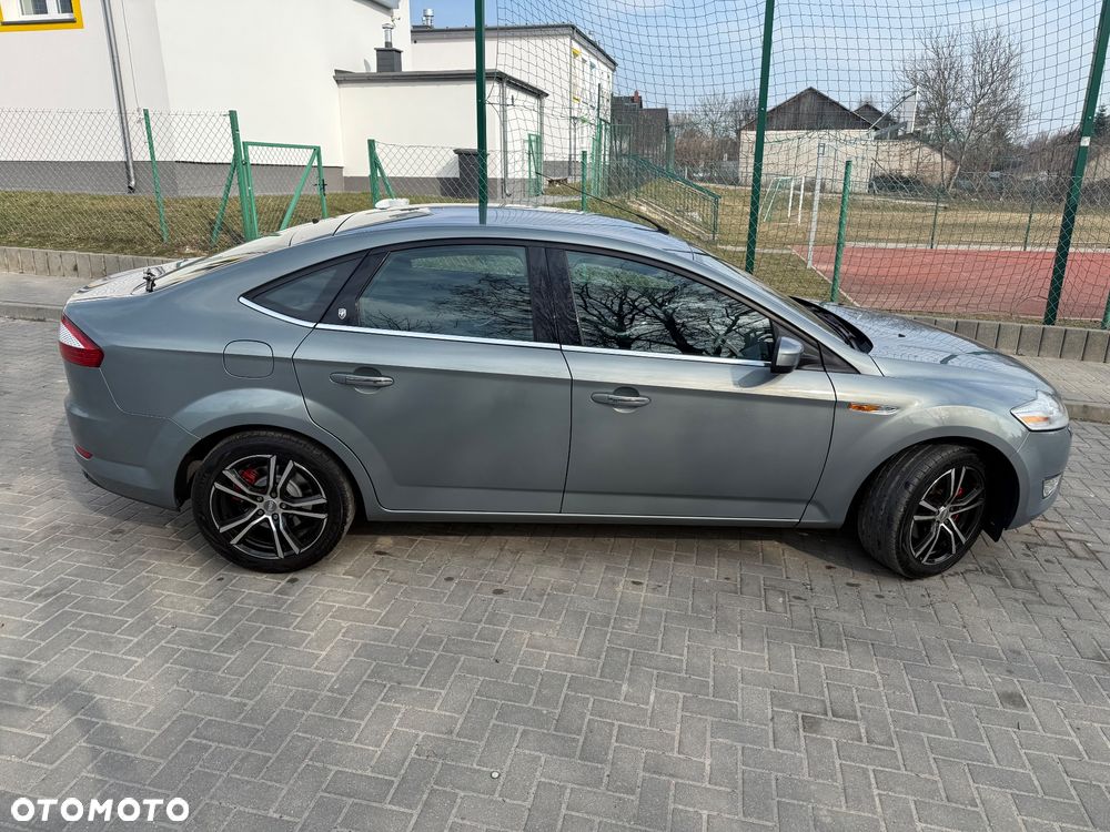 Ford Mondeo 2.5 Ghia X - 5