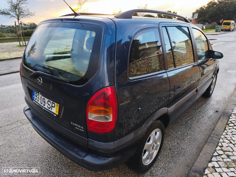 Opel Zafira 2.0 DTi - 3