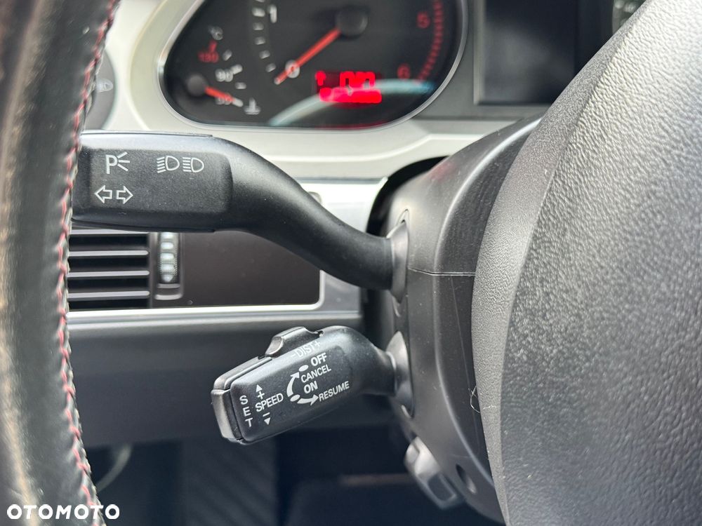 Audi A6 Limousine 2.7 TDI DPF quattro tiptronic - 24
