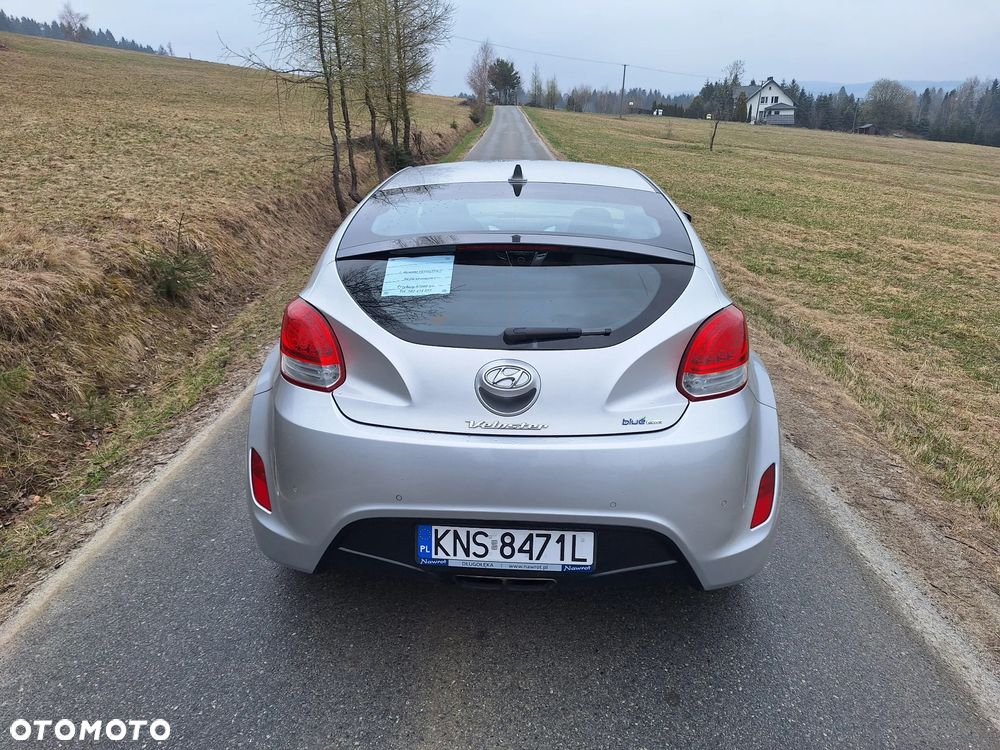 Hyundai Veloster 1.6 GDI Comfort - 5