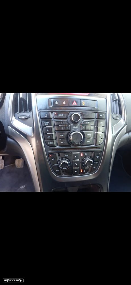 Opel Astra Sports Tourer ver-1-7-cdti-cosmo - 12