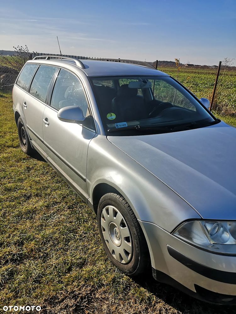 Volkswagen Passat 1.9 TDI Basis - 2