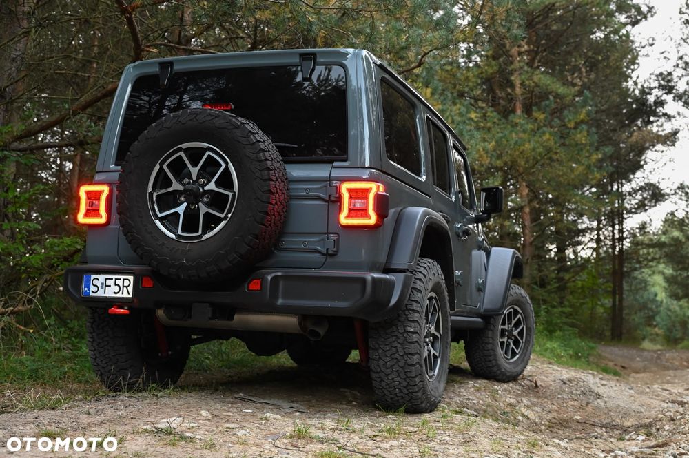 Jeep Wrangler - 15