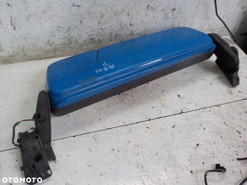 ACTROS MP4 LUSTERKO PRAWE