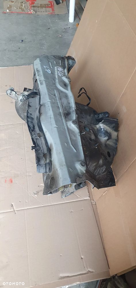 Ćwiartka podłużnica lewa przednia lewy przód Audi A6 C6 - 5