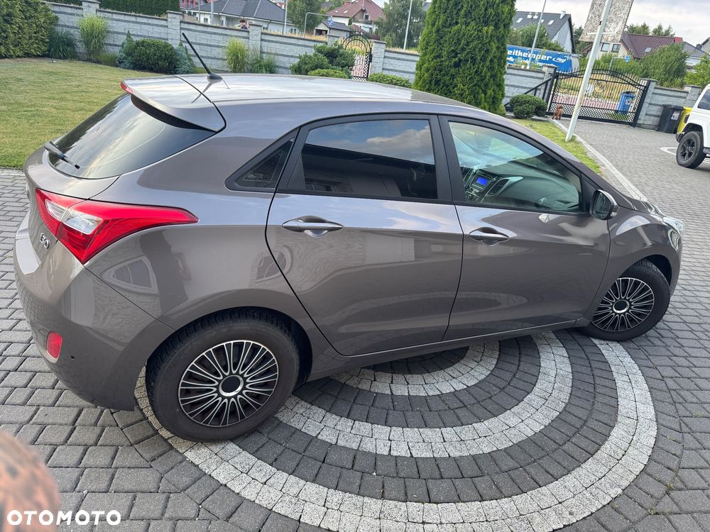 Hyundai i30 1.6 GDI Classic - 9