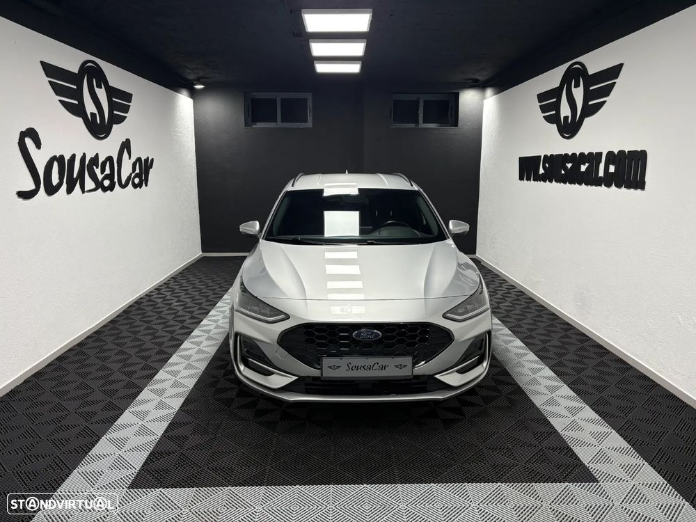Ford Focus SW 1.0 EcoBoost S&S ST-LINE DESIGN - 3