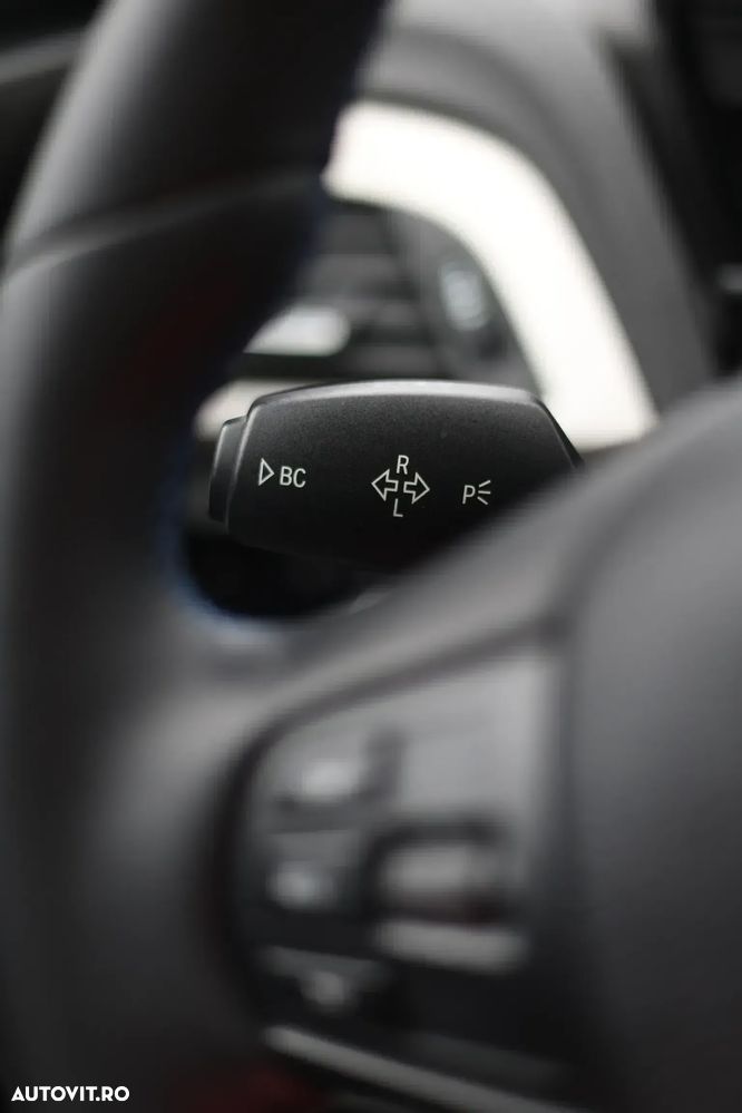 BMW Seria 1 120d xDrive AT Advantage - 23