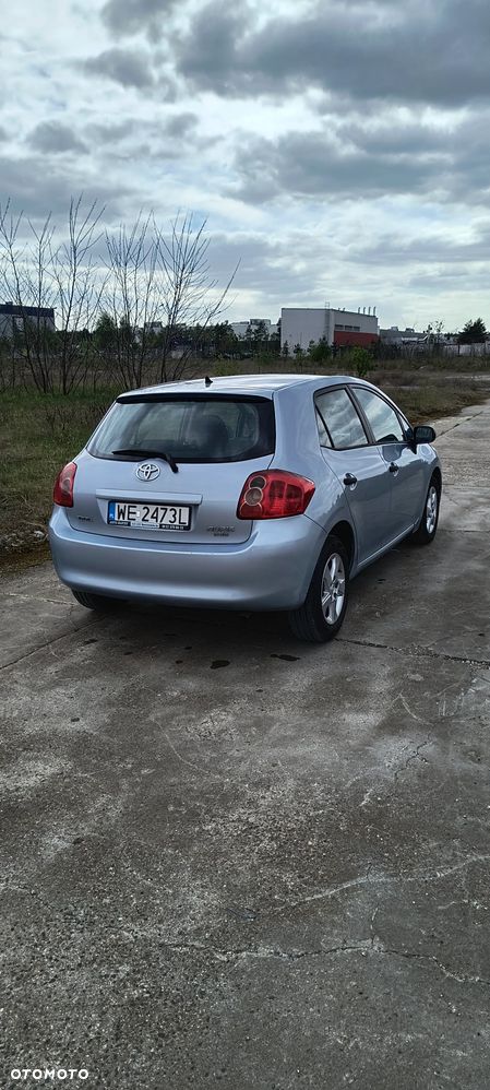 Toyota Auris 1.4 D-4D Luna - 3