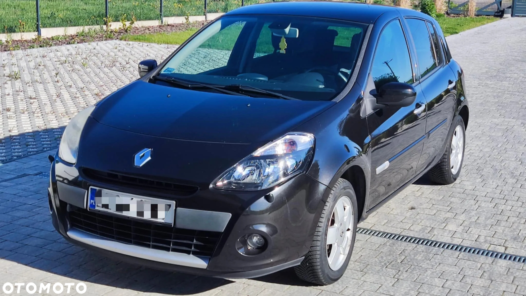 Renault Clio - 2