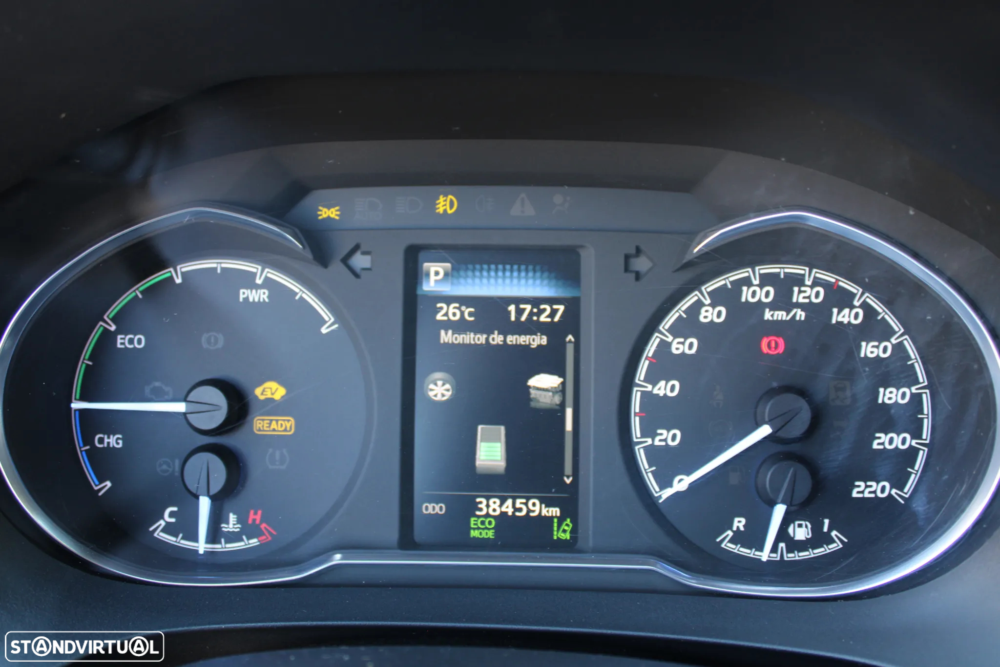 Toyota Yaris 1.5 HSD Comfort+P.Style - 19