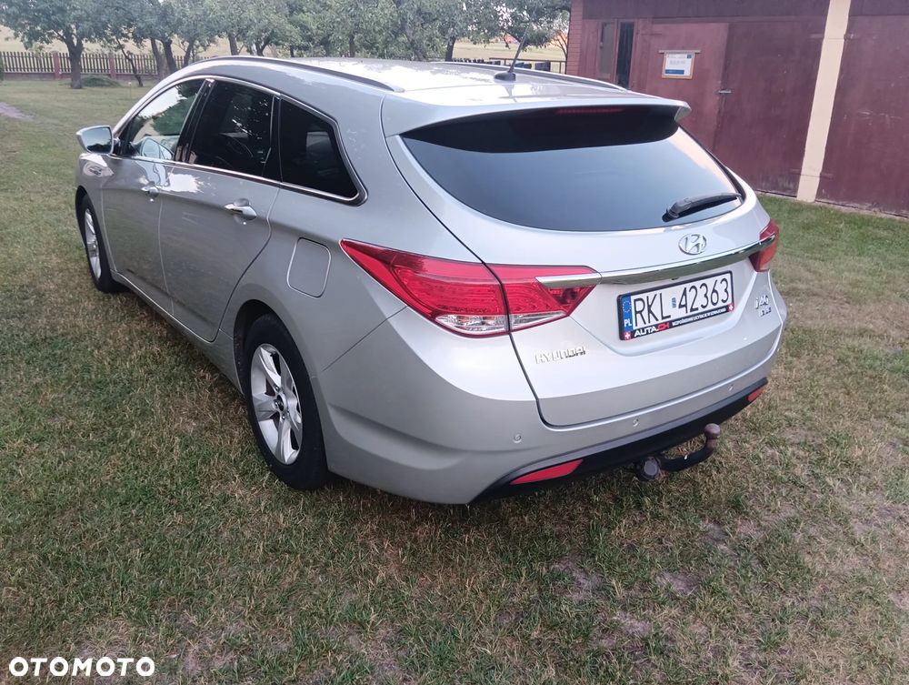 Hyundai i40 Kombi blue 1.6 Space - 3
