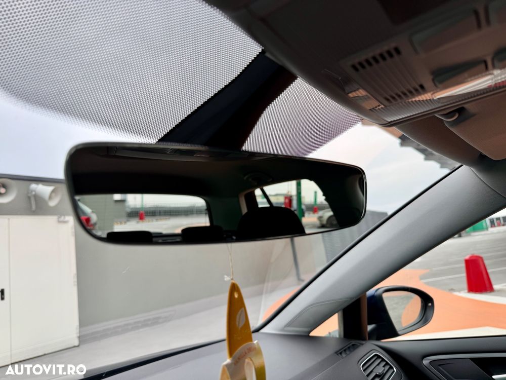 Volkswagen Golf 1.6 TDI DSG Comfortline - 18