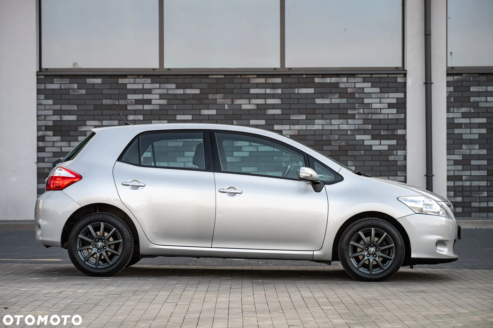 Toyota Auris 1.6 Valvematic Comfort - 8