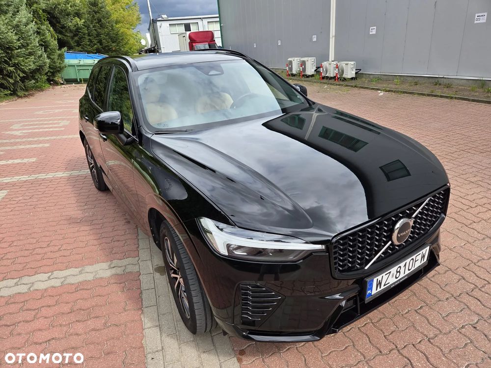 Volvo XC 60 B5 B AWD Plus Dark - 9