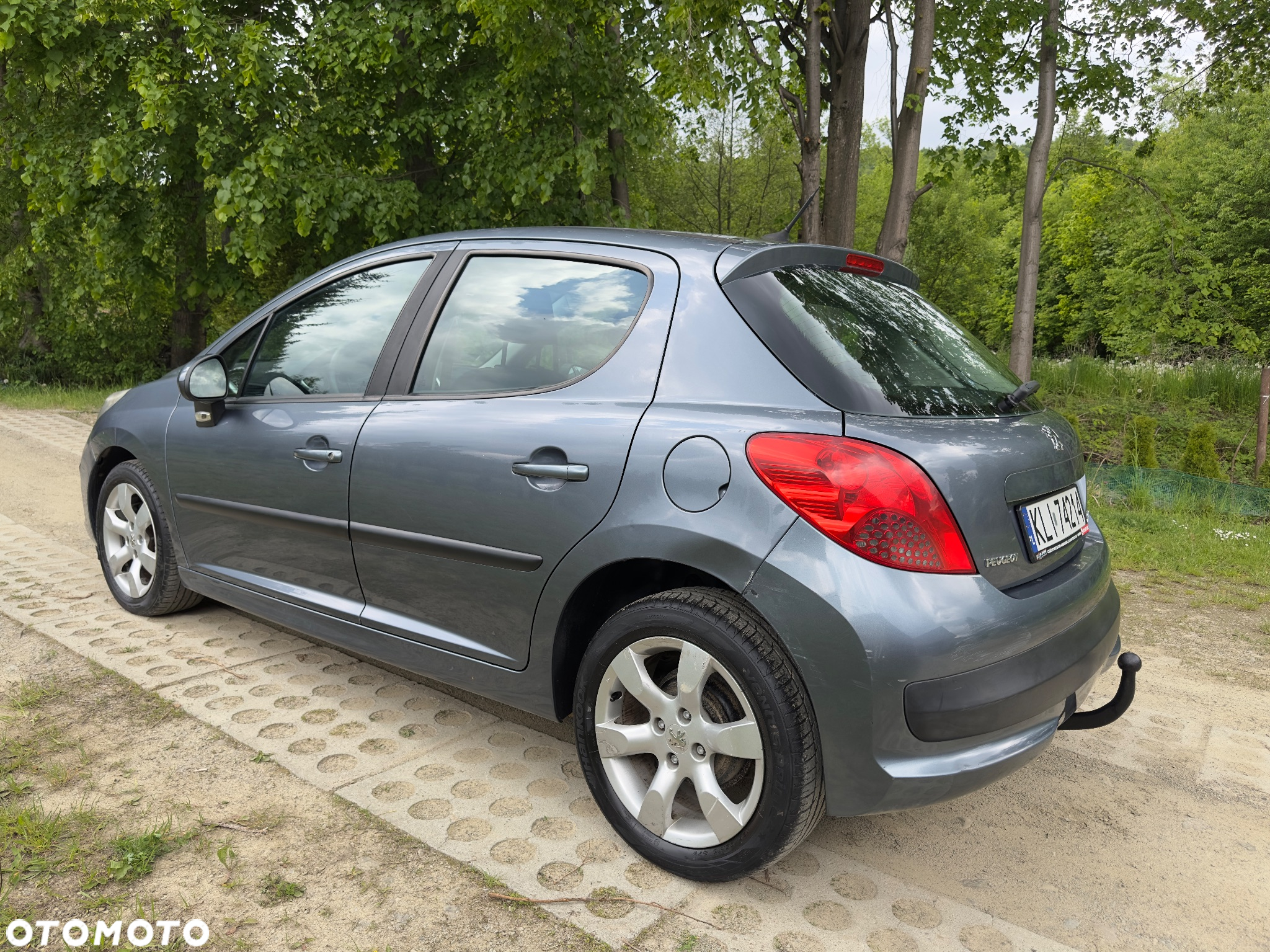 Peugeot 207 1.4 16V Presence - 4