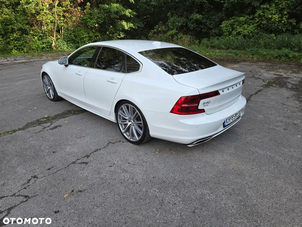Volvo S90 D5 SCR AWD R-Design - 5