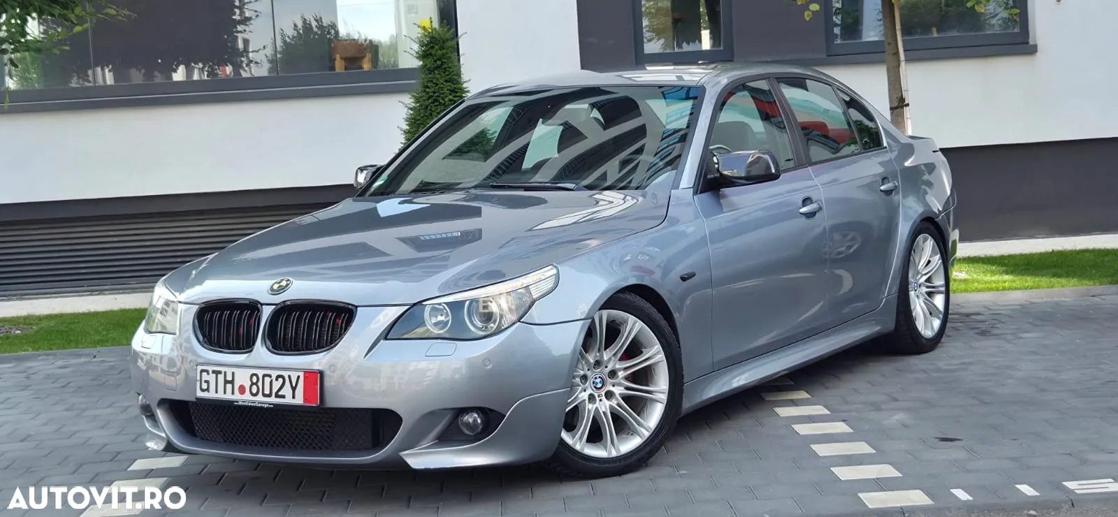 BMW Seria 5 525d - 21