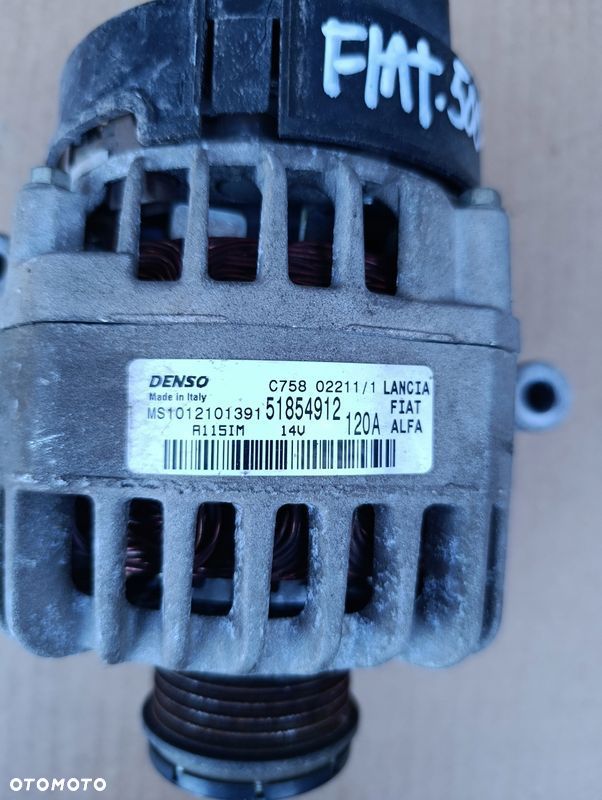 FIAT 500 1.3 D ALTERNATOR 51854912 - 2