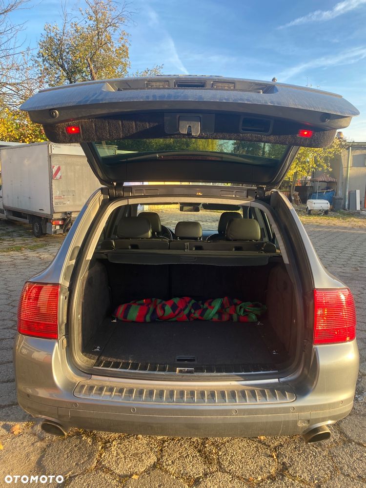 Porsche Cayenne Tiptronic S - 9