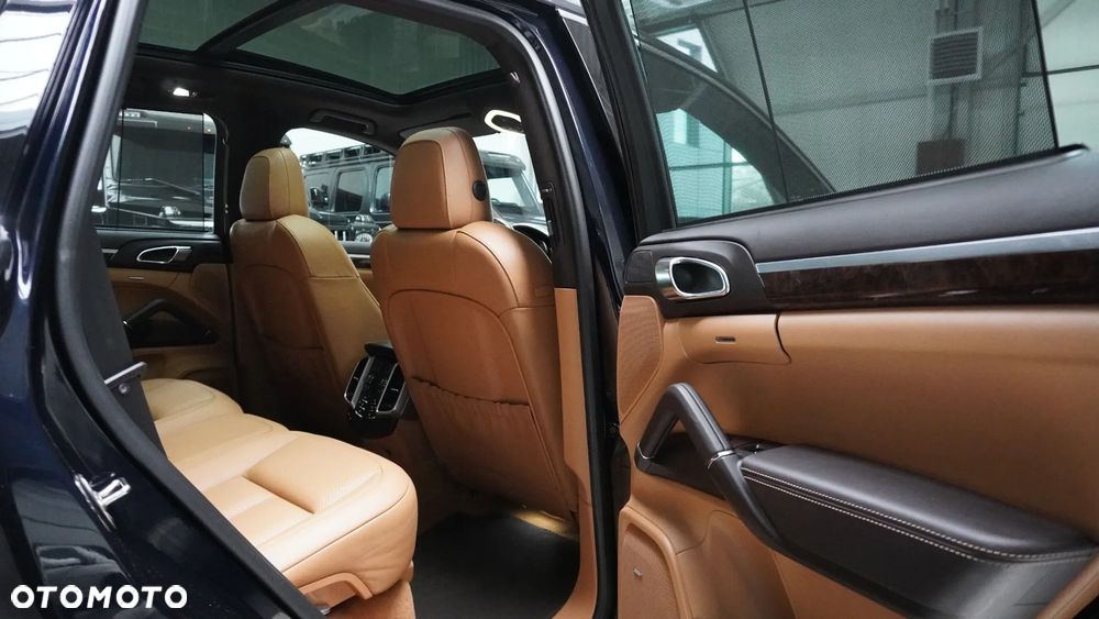 Porsche Cayenne S Tiptronic S - 11