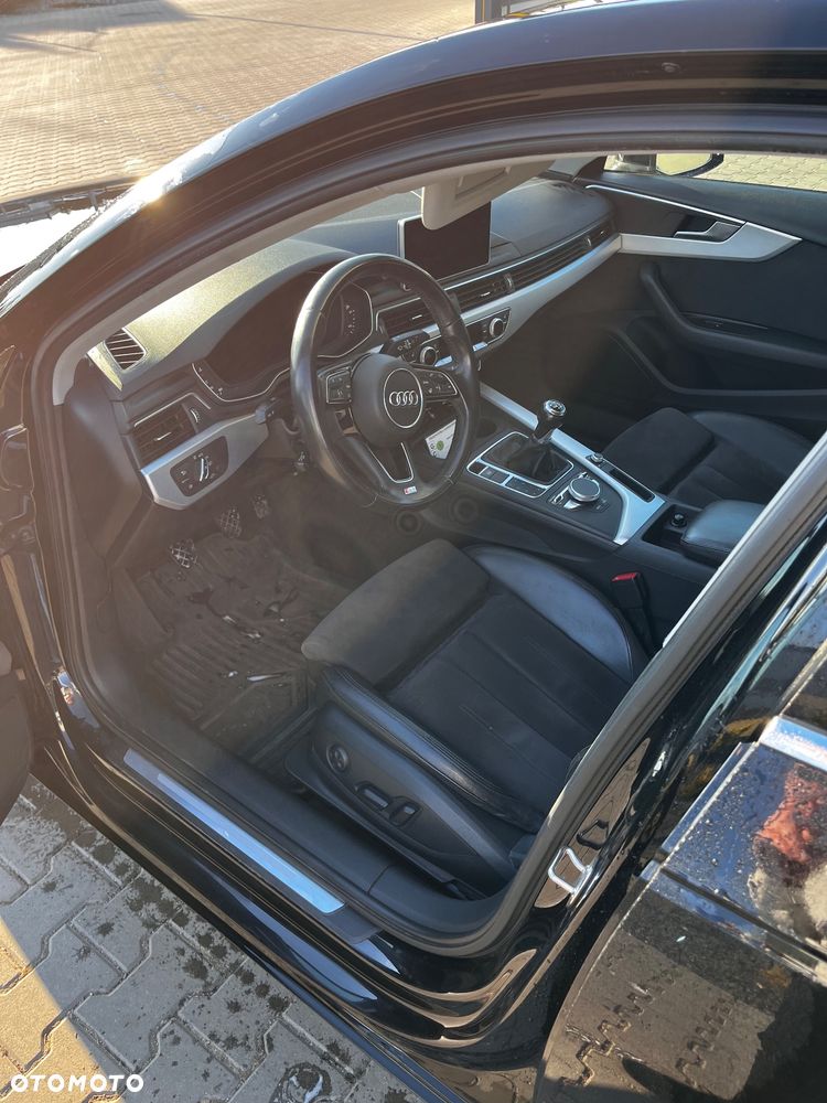 Audi A4 Limousine 2.0 TDI Design - 6