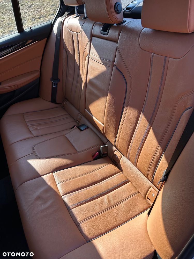 BMW Seria 5 - 10