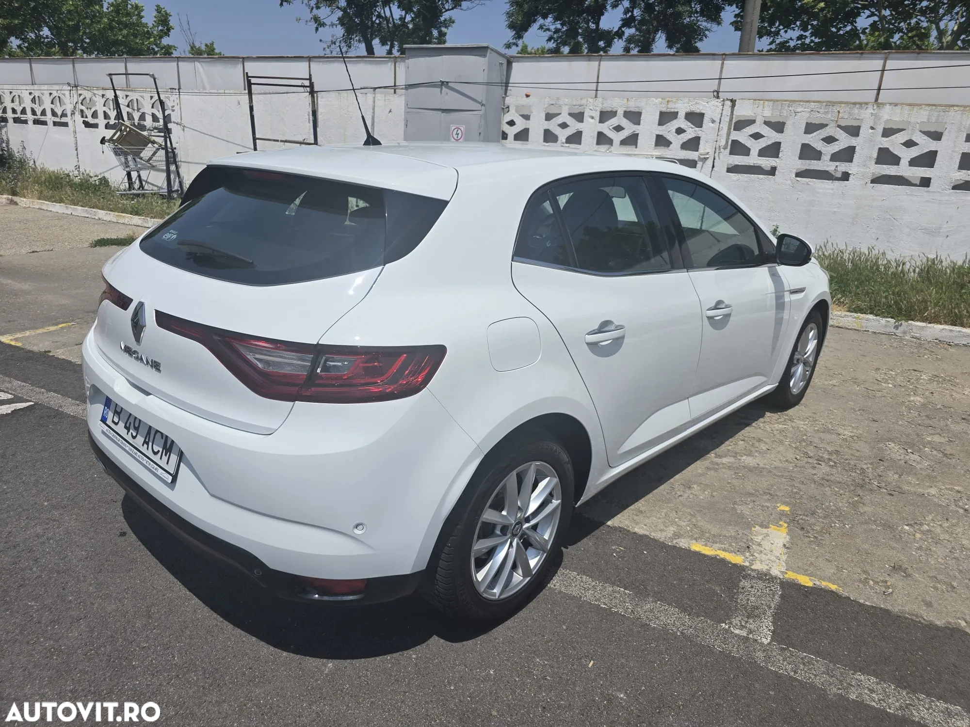 Renault Megane ENERGY TCe 130 INTENS - 30